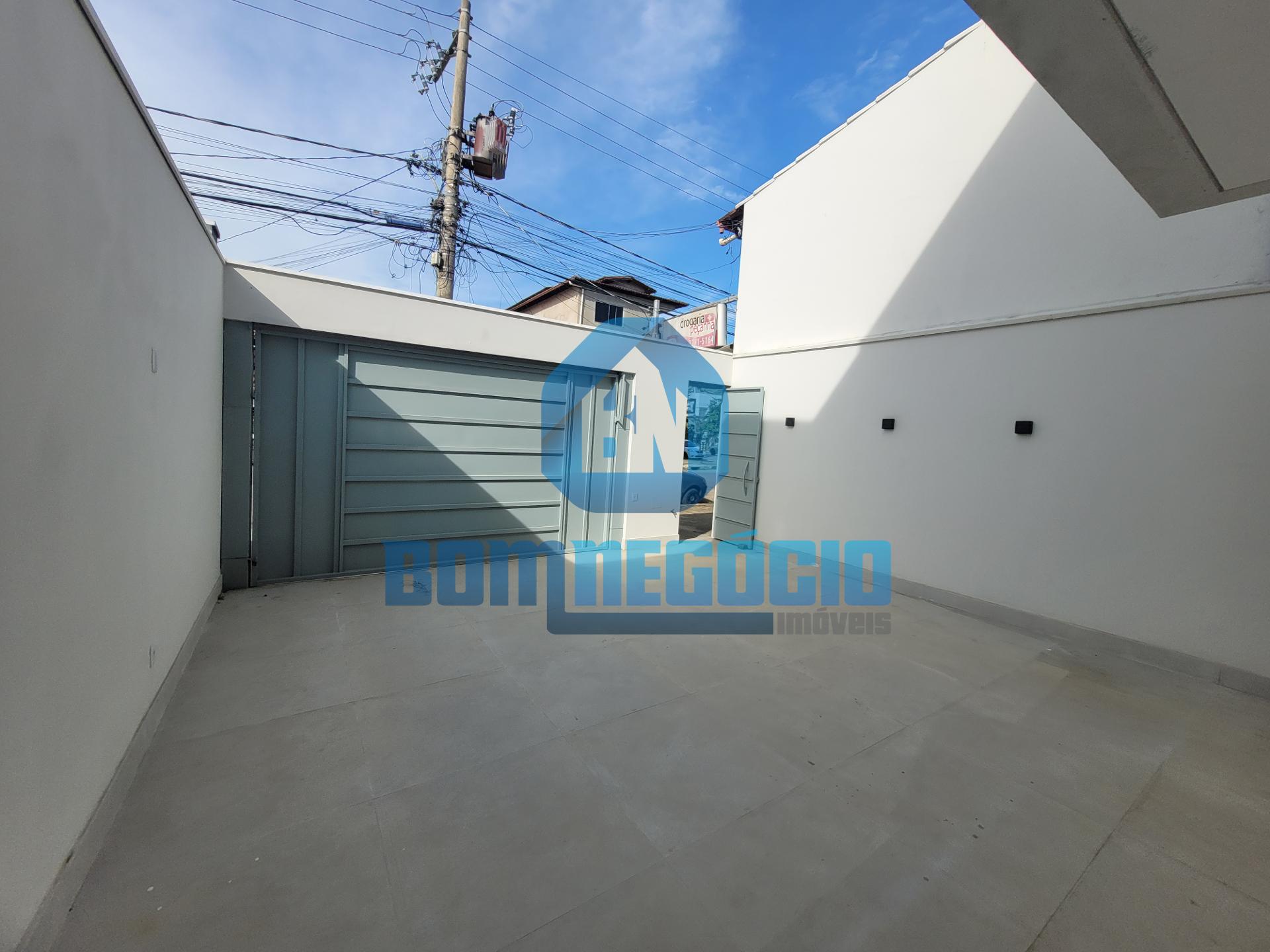 Casa com 3 dormitórios à venda, VILA ISA, GOVERNADOR VALADARES...