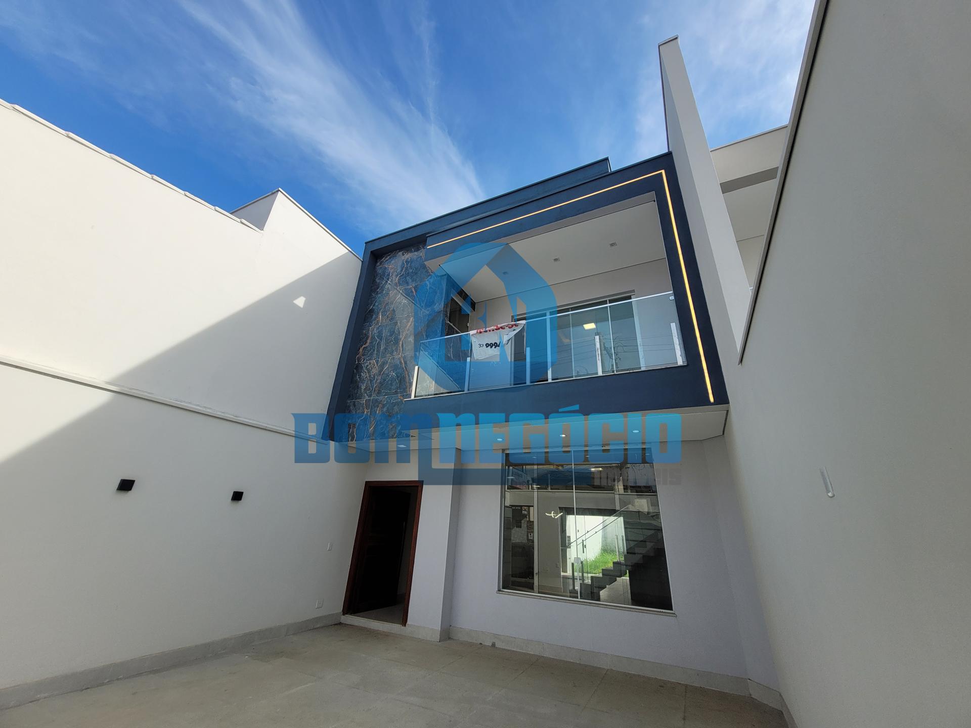 Casa com 3 dormitórios à venda, VILA ISA, GOVERNADOR VALADARES...