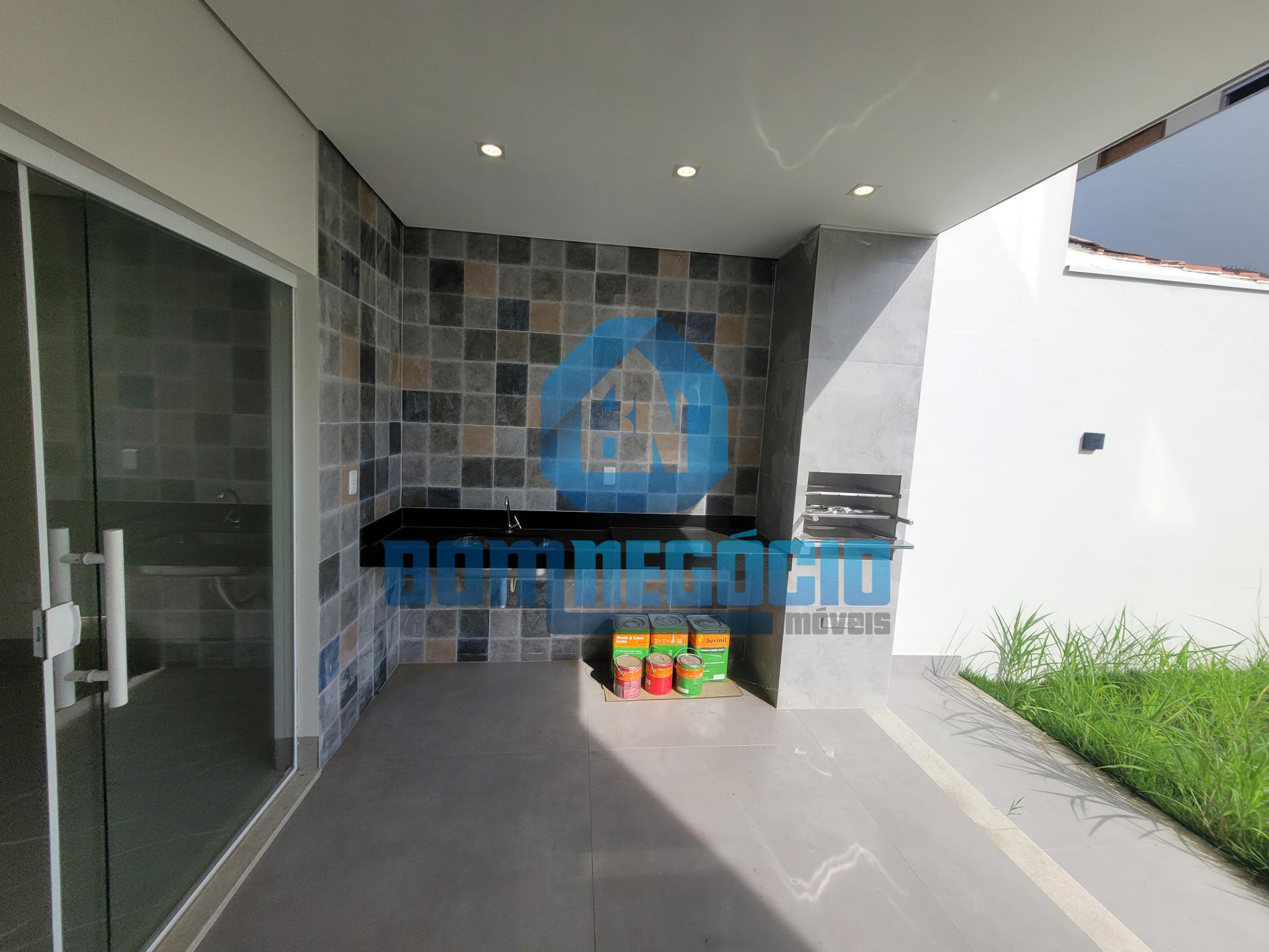 Casa com 3 dormitórios à venda, VILA ISA, GOVERNADOR VALADARES...