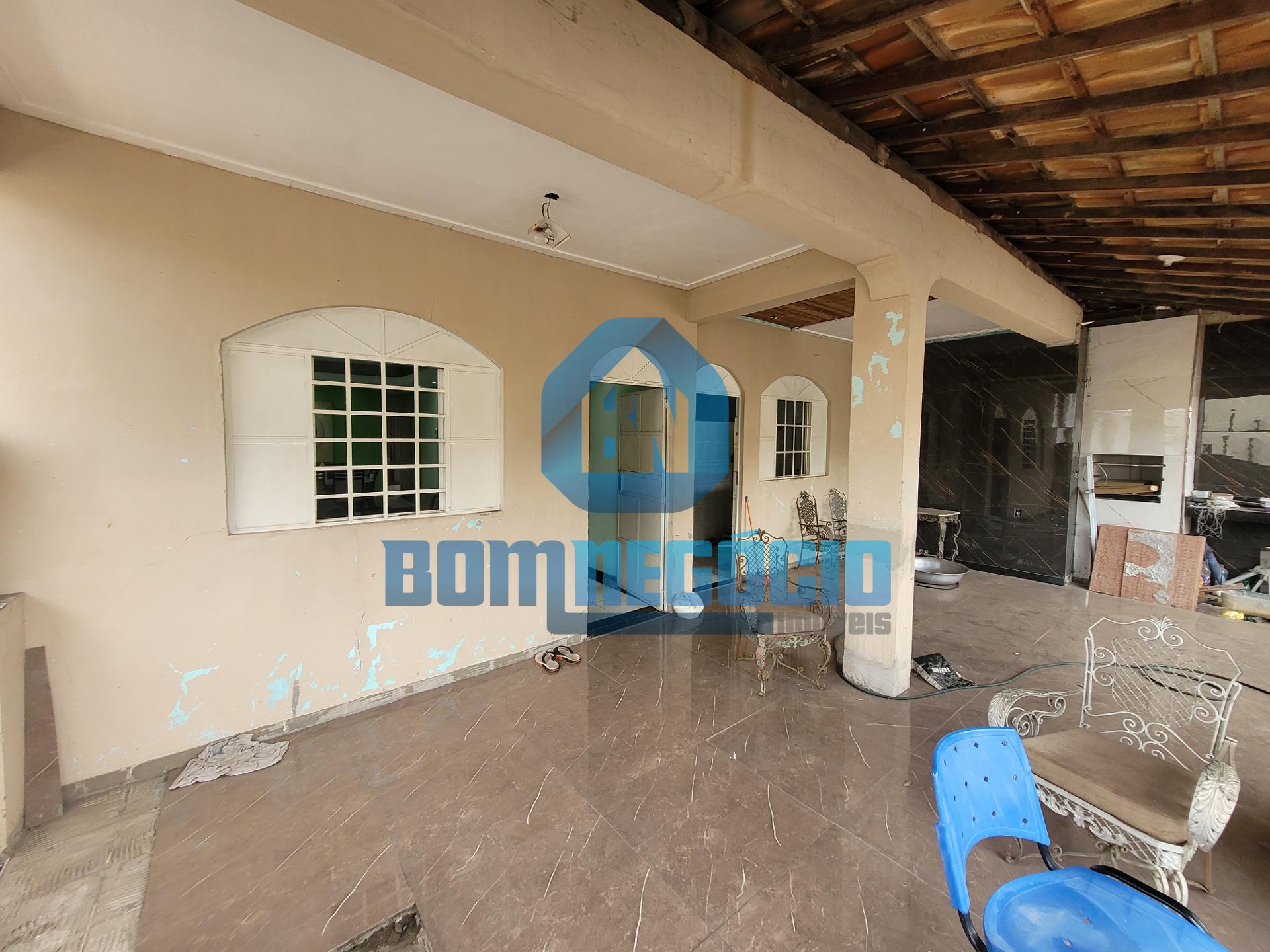 Casa em 460 m  com 6 dormitórios à venda, CENTRO, GOVERNADOR V...