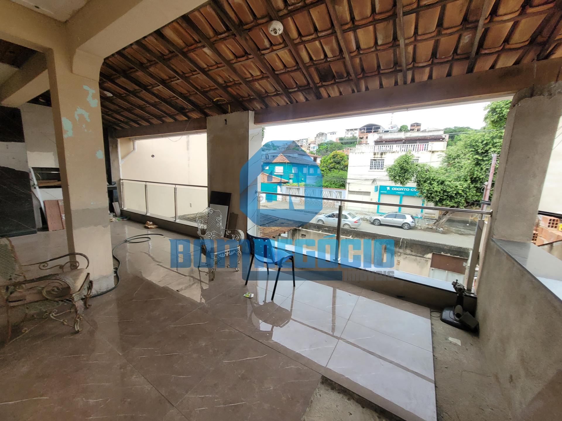 Casa em 460 m  com 6 dormitórios à venda, CENTRO, GOVERNADOR V...