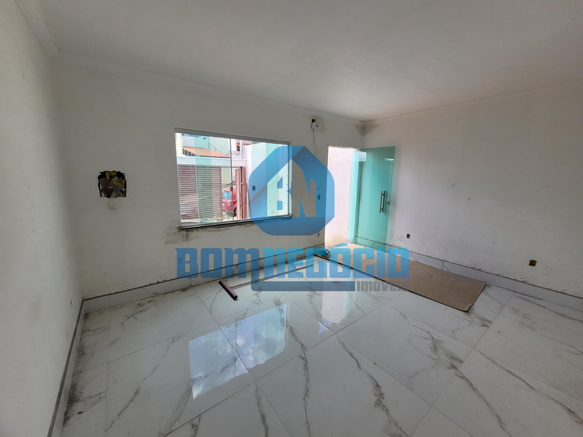Casa com 3 dormitórios em lote  6x30 à venda, VALE DO SOL II, ...