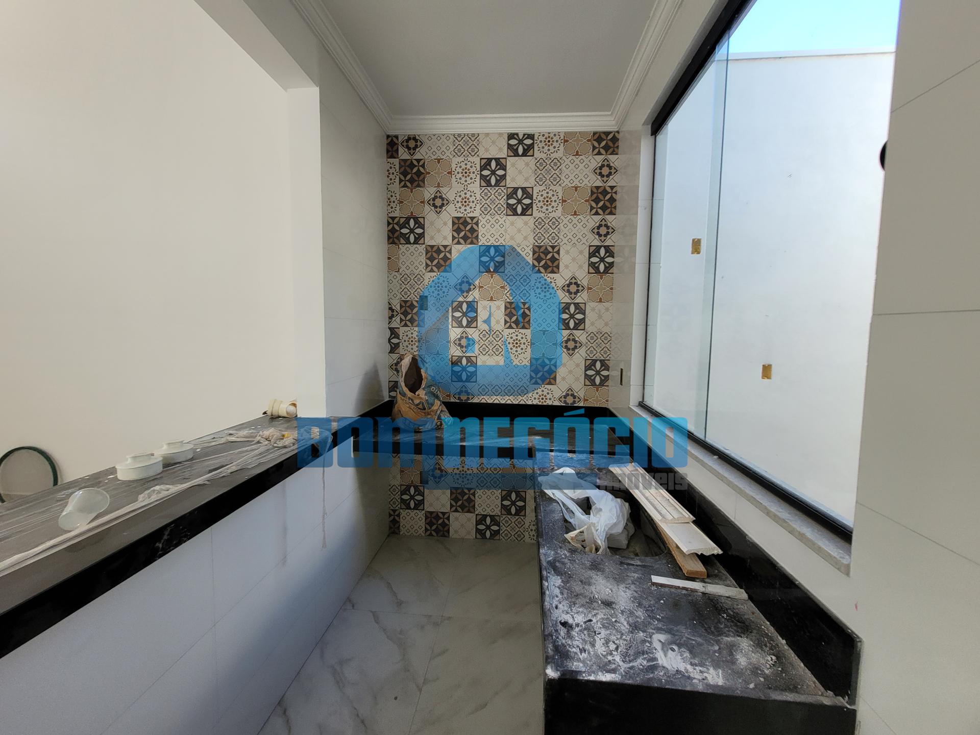 Casa nova e plana com 3 quartos e 2 banheiros à venda, JARDIM ...