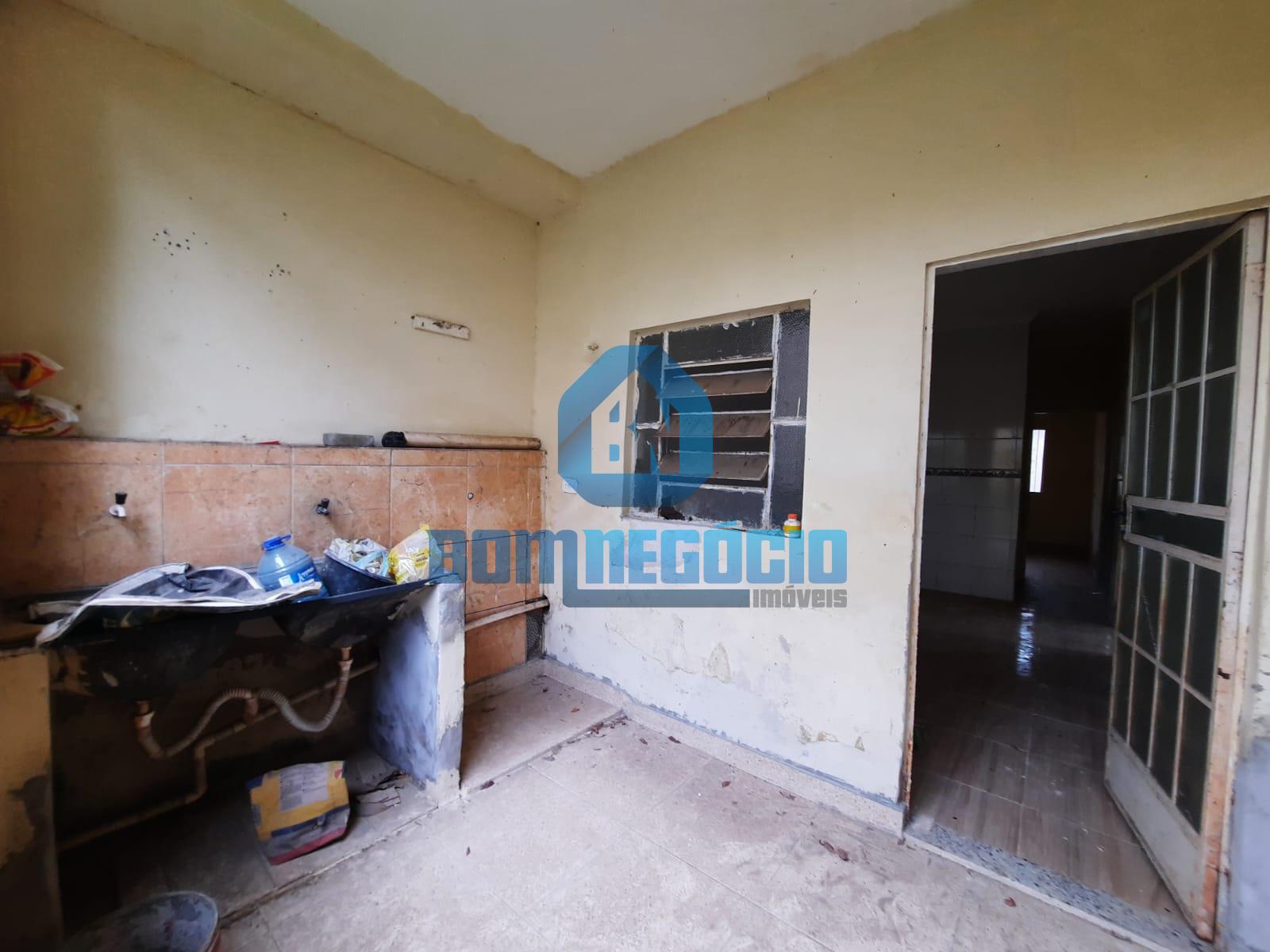 Casa com 3 dormitórios à venda, UNIVERSITARIO, GOVERNADOR VALA...
