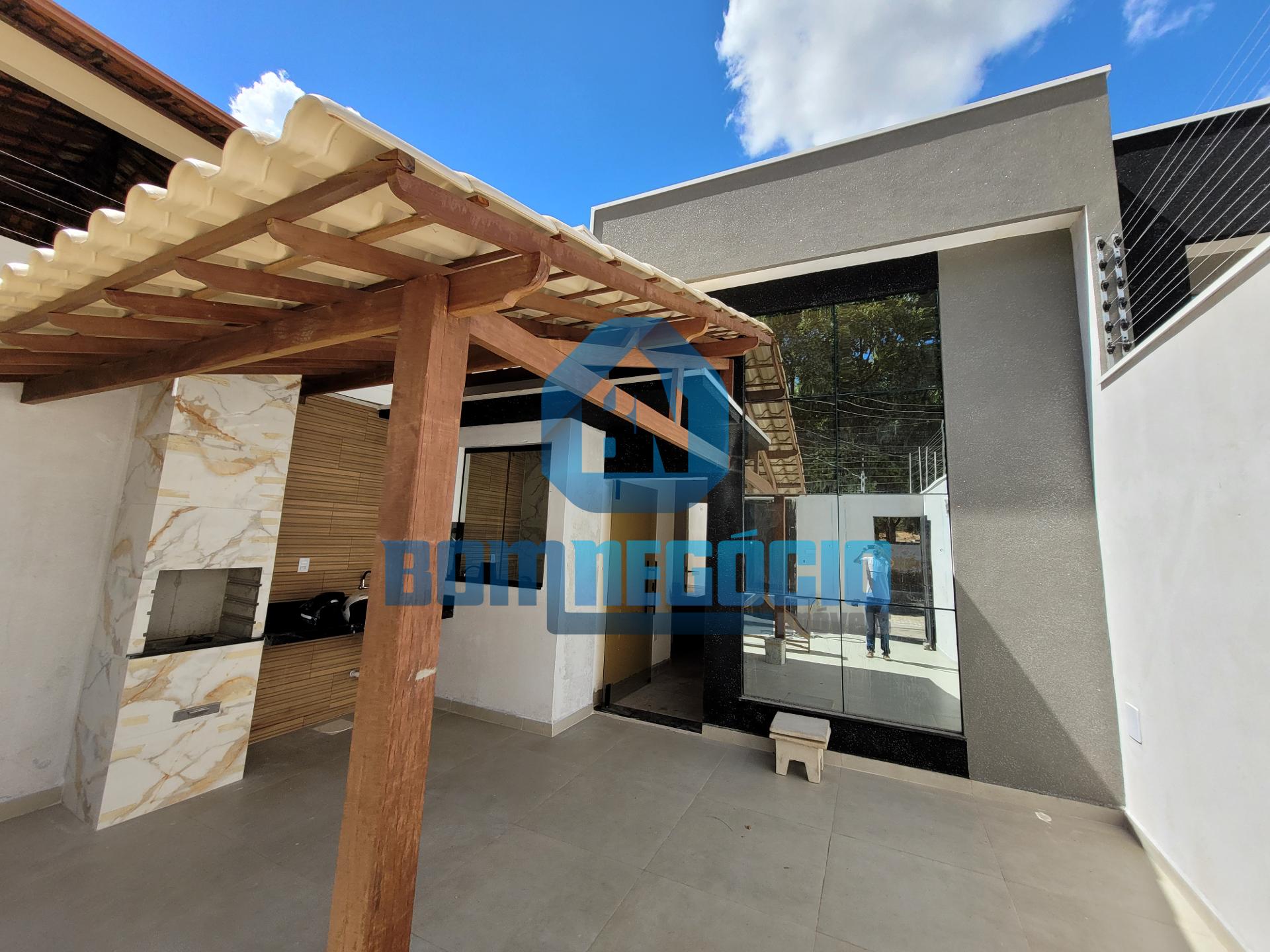 Casa com 3 dormitórios à venda, ALTINOPOLIS, GOVERNADOR VALADA...