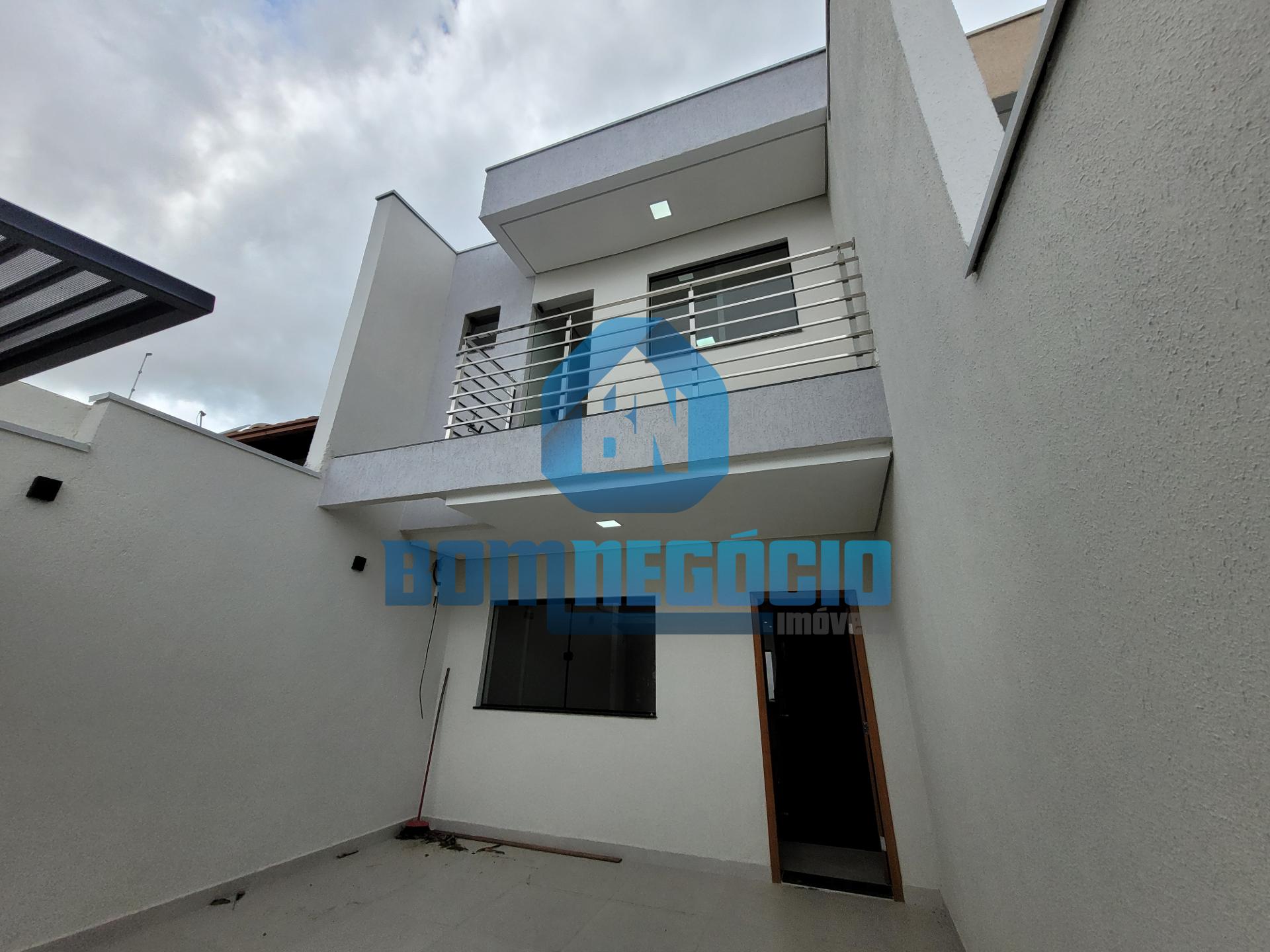 Casa com 3 quartos, 3 banheiros e área gourmet à venda, CASTAN...