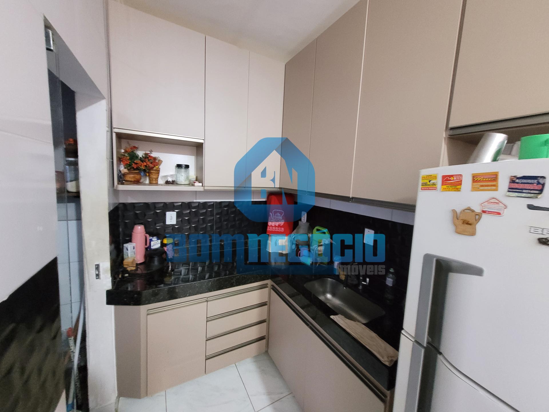 Casa com 2 dormitórios à venda, CIDADE JARDIM, GOVERNADOR VALA...