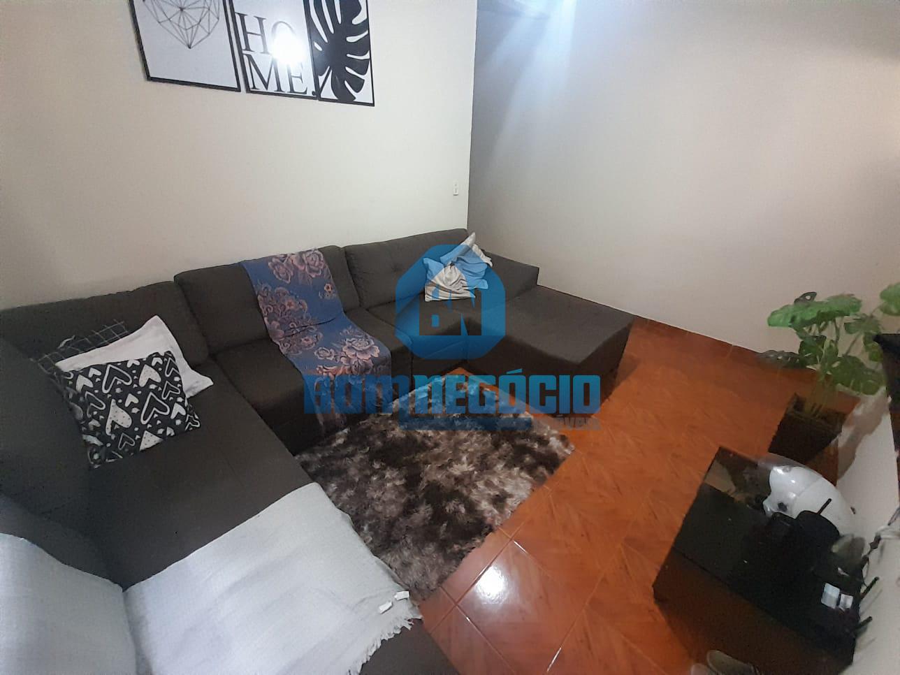Excelente casa à venda em lote individual no Bairro Jardim Ali...