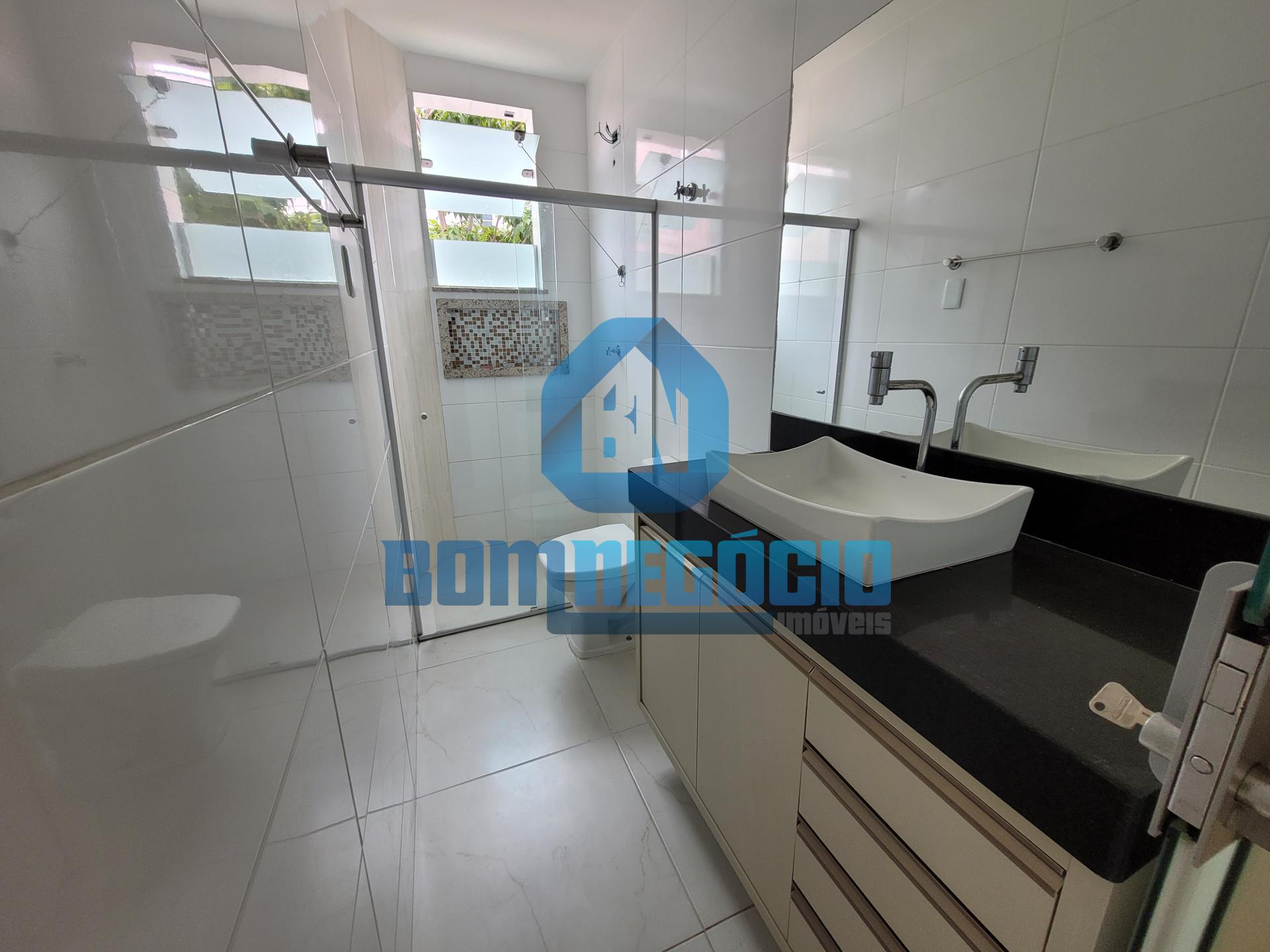 Apartamento com 3 quartos, 2 banheiros e planejados à venda, L...