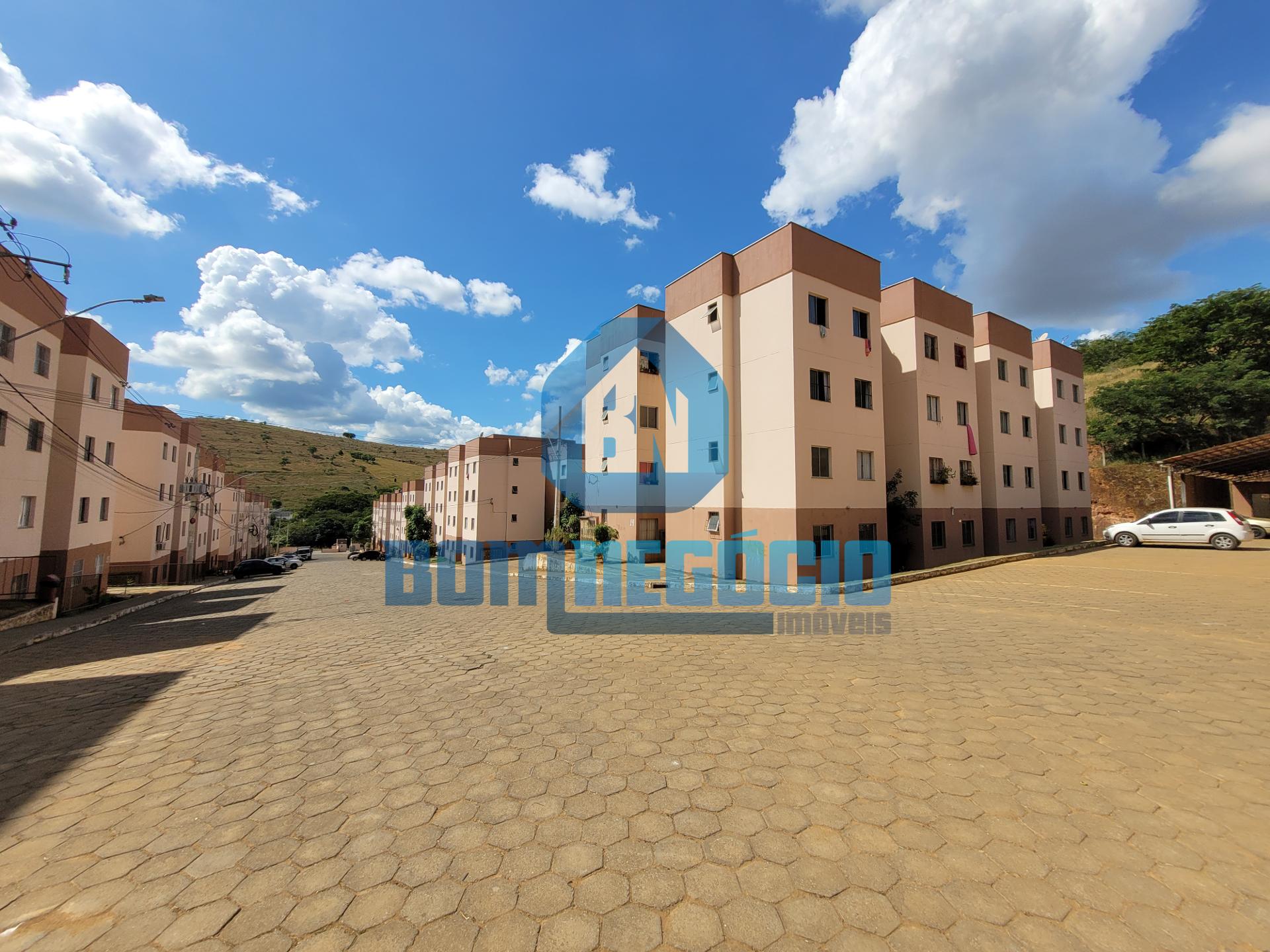 Apartamento com 2 dormitórios à venda, SANTA PAULA, GOVERNADOR...
