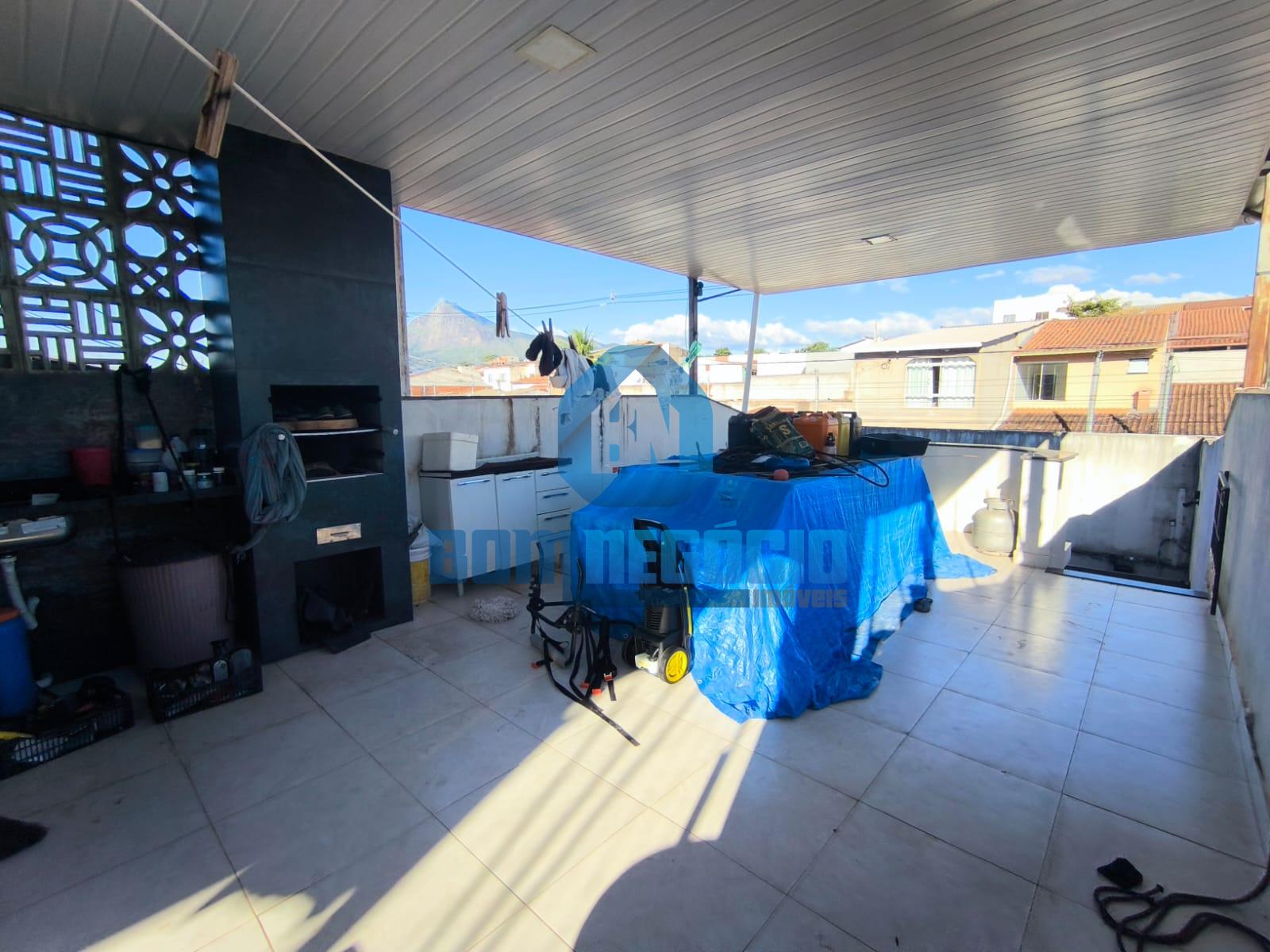 Casa com 2 dormitórios à venda, CIDADE JARDIM, GOVERNADOR VALA...