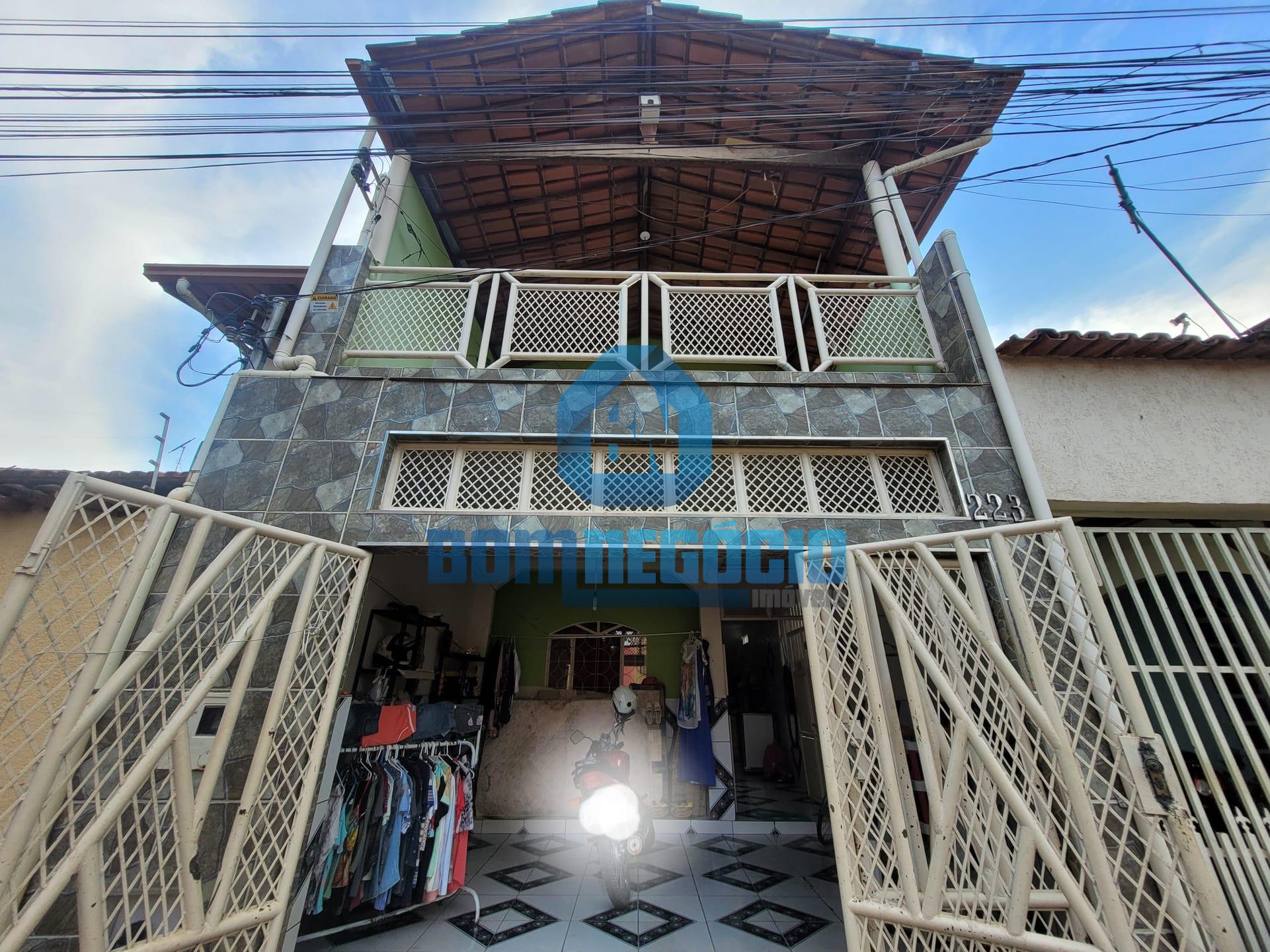 Casa com 3 dormitórios à venda,150.00 m , SANTA RITA, GOVERNAD...