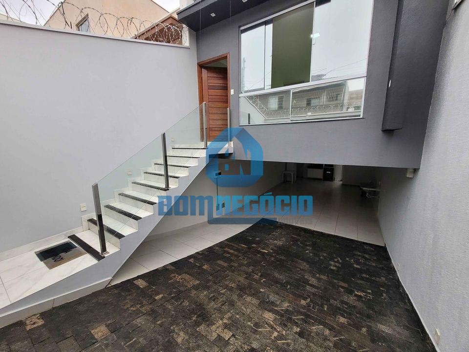 Casa com 3 dormitórios à venda,12075.00 m , GOVERNADOR VALADAR...