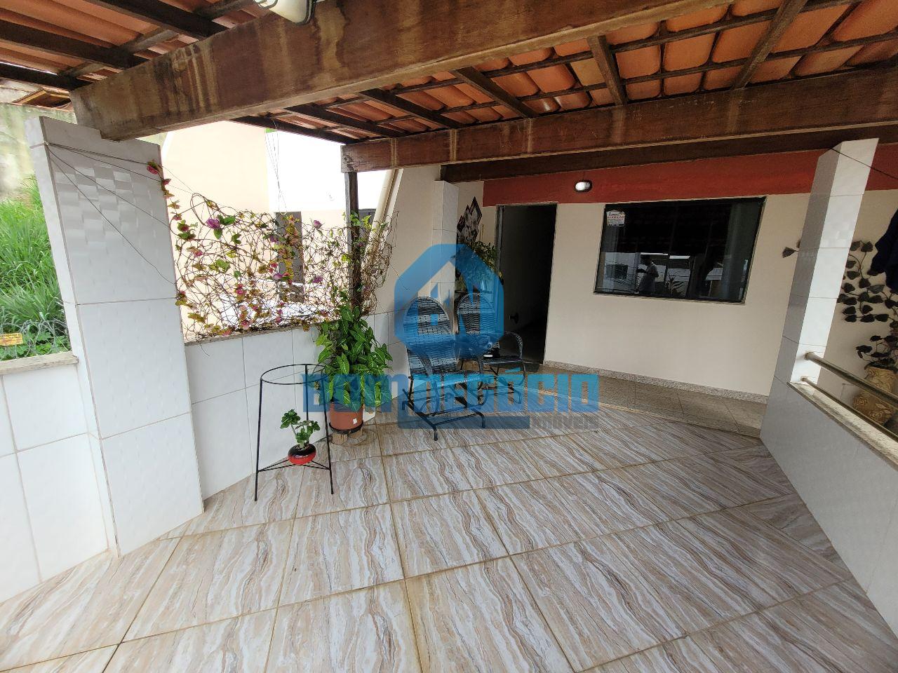 Casa com 3 dormitórios à venda, NOVA VILA BRETAS, GOVERNADOR V...