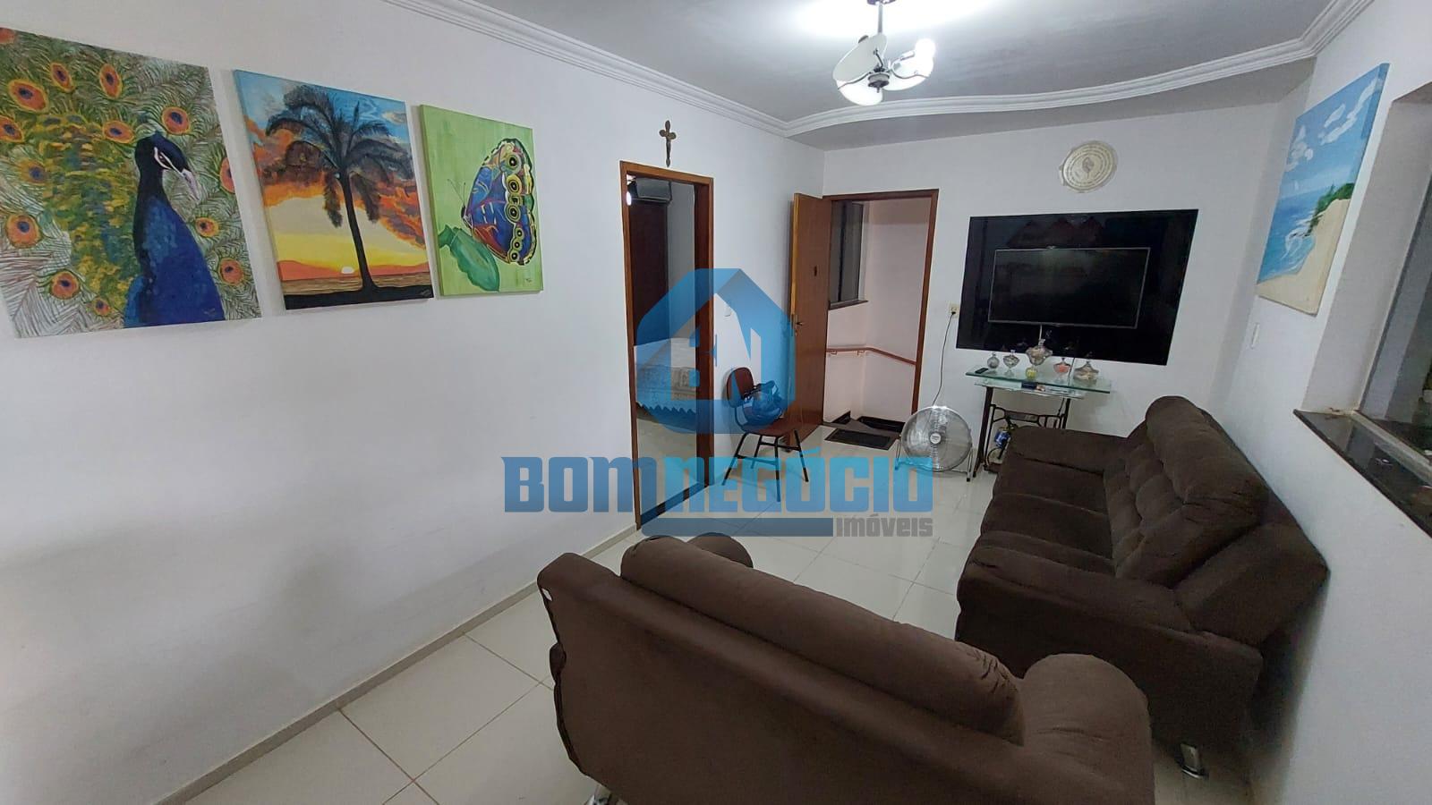 Casa com 5 dormitórios à venda,200.00 m , GOVERNADOR VALADARES...