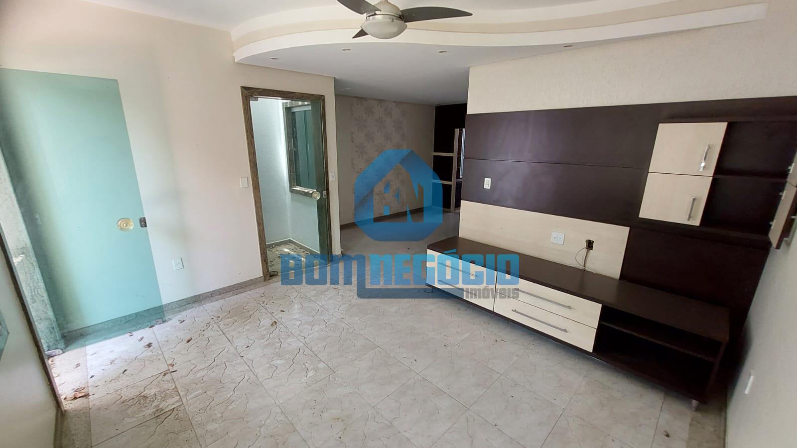 Casa com 5 dormitórios à venda,271.00 m , GOVERNADOR VALADARES...