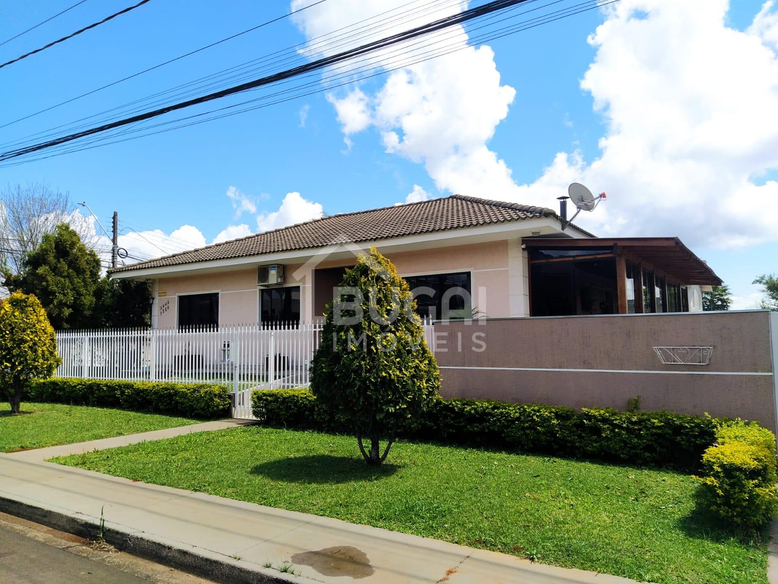 LINDA CASA NO BAIRRO DOS ESTADOS ESQUINA RUA CAPITO ROCHA x PARAN