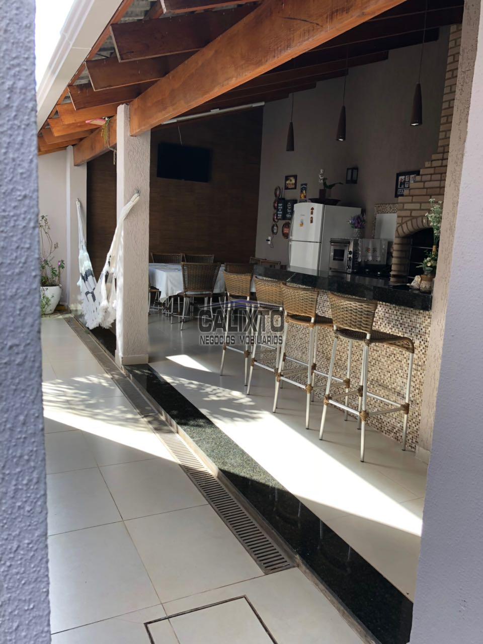 CASA BAIRRO NOVA UBERLANDIA