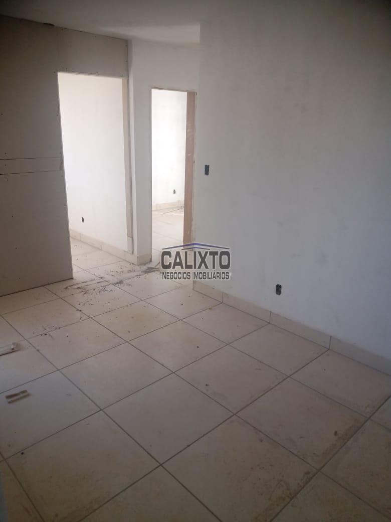 APARTAMENTO BAIRRO JARDIM HOLANDA