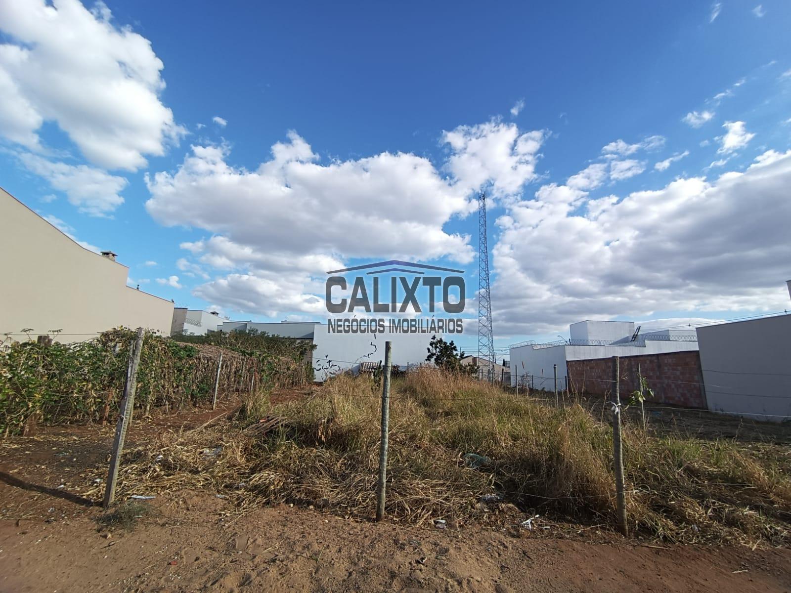 TERRENO BAIRRO BOSQUE DOS BURITÍS