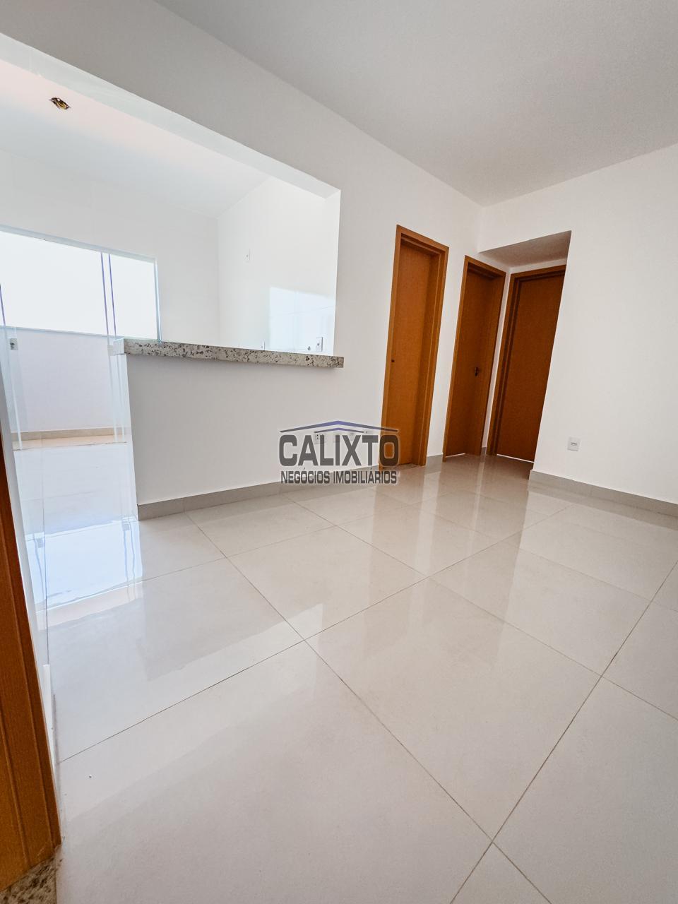 APARTAMENTO BAIRRO SANTA MÔNICA