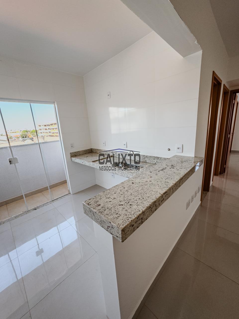 APARTAMENTO BAIRRO SANTA MÔNICA