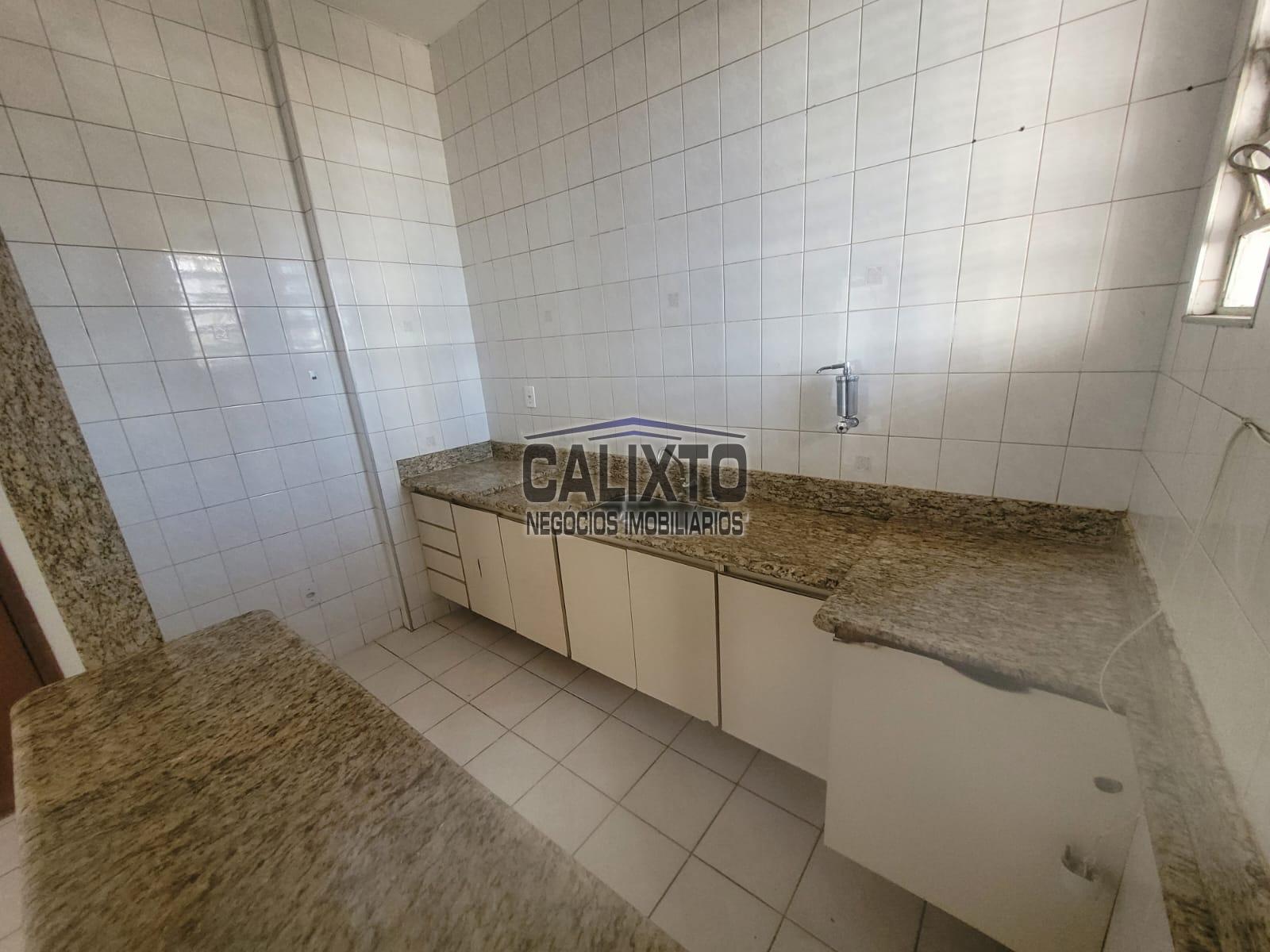 APARTAMENTO BAIRRO CENTRO