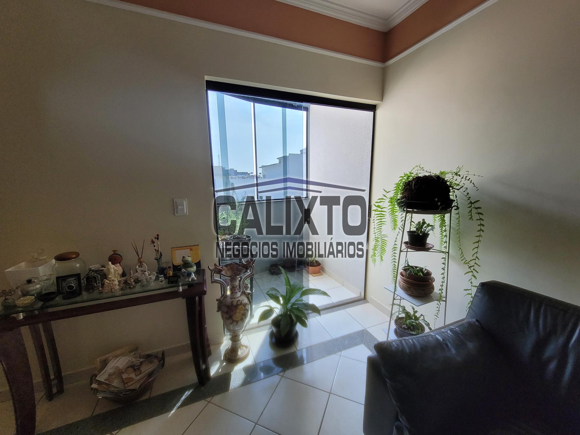 APARTAMENTO BAIRRO CUSTÓDIO PEREIRA