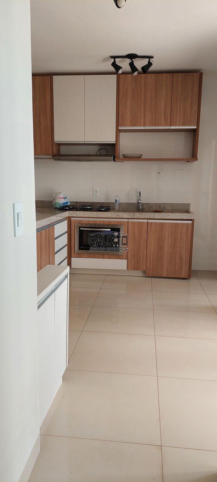 APARTAMENTO BAIRRO SANTA MÔNICA