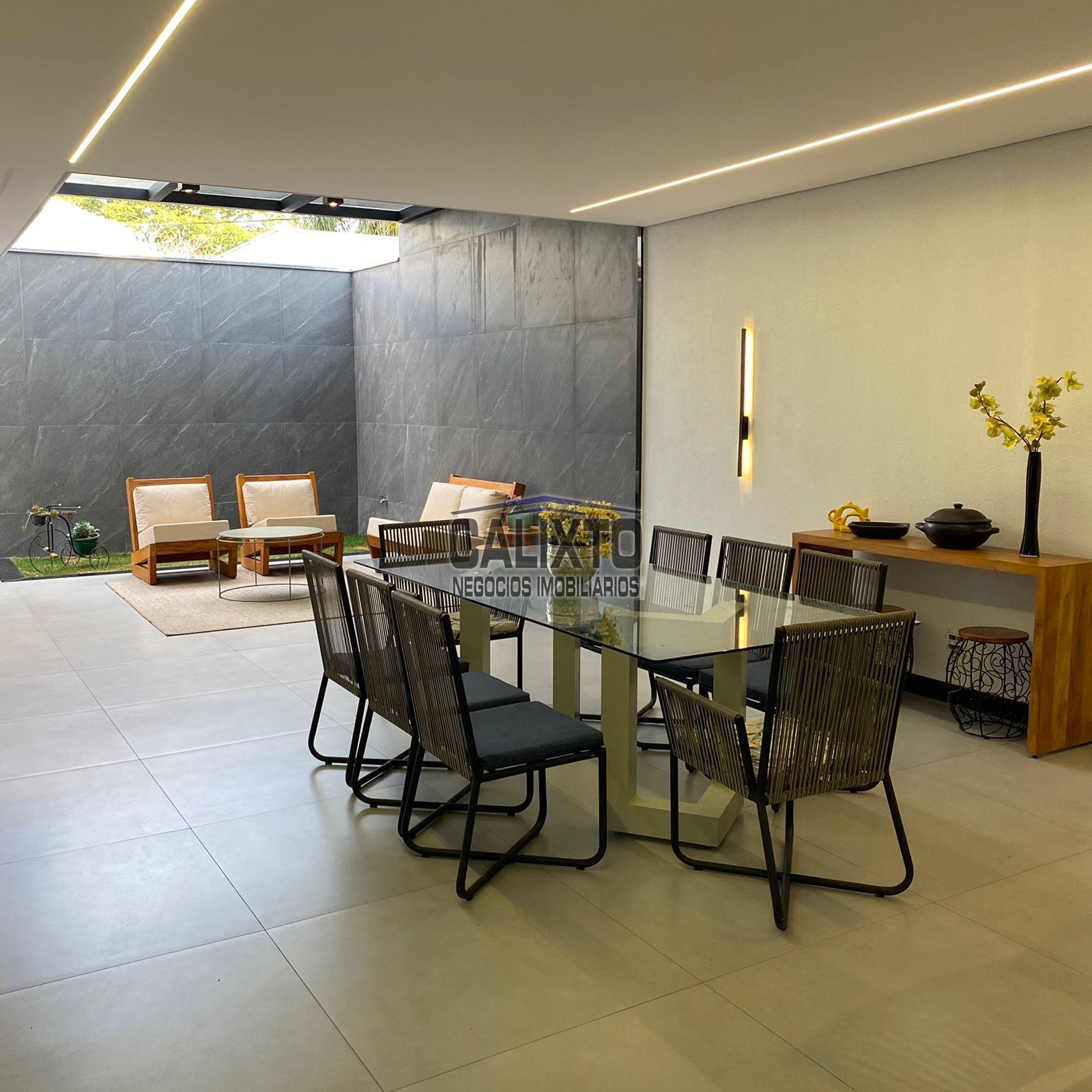 SOBRADO BAIRRO ALTO UMUARAMA