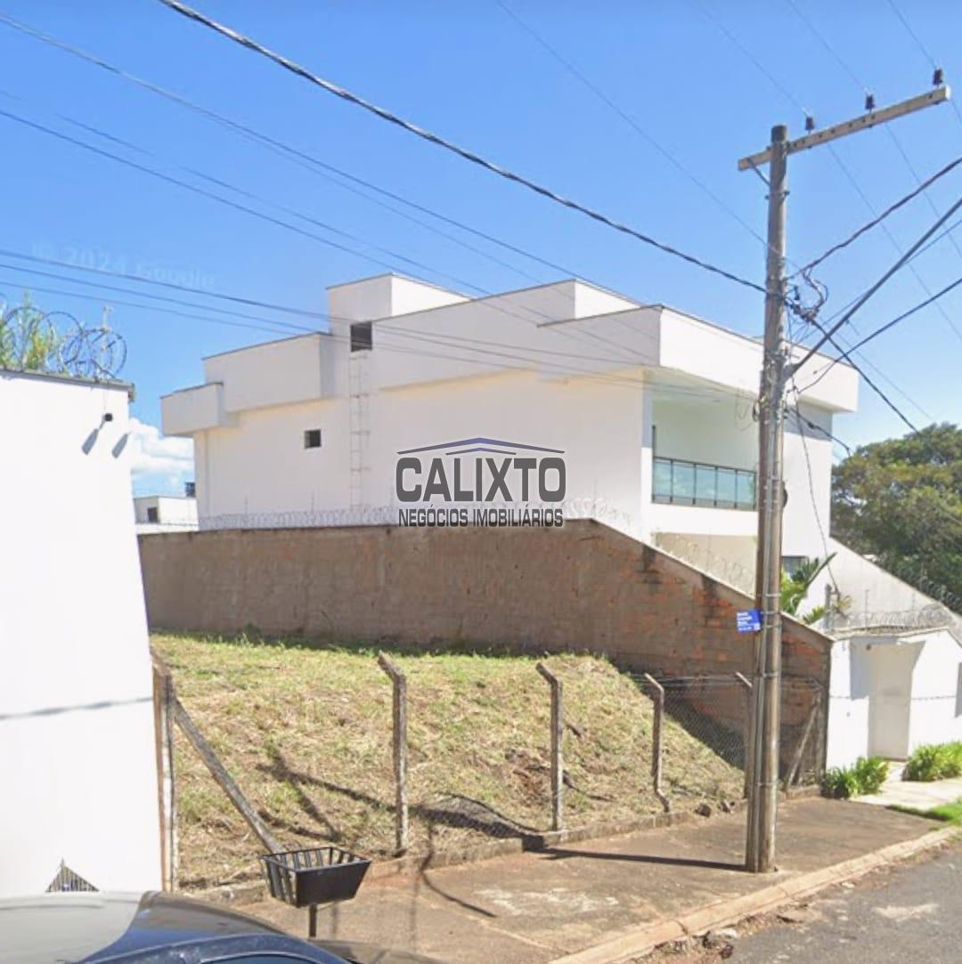 TERRENO BAIRRO JARDIM KARAIBA