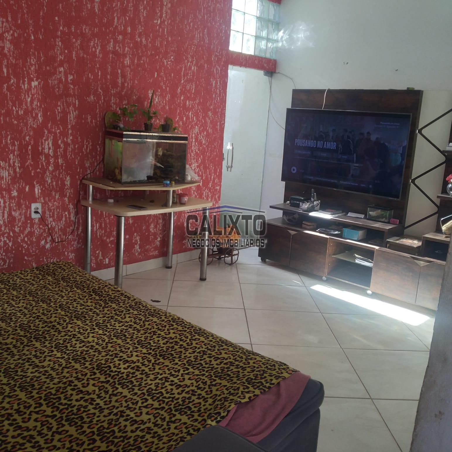 CASA BAIRRO CANAA