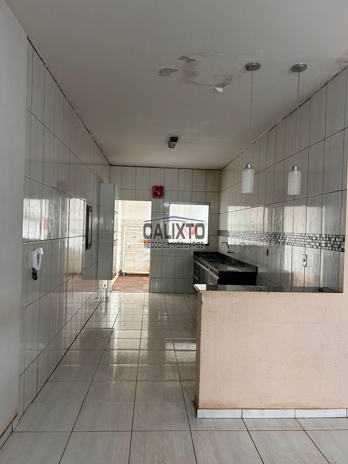 CASA BAIRRO CARAJAS