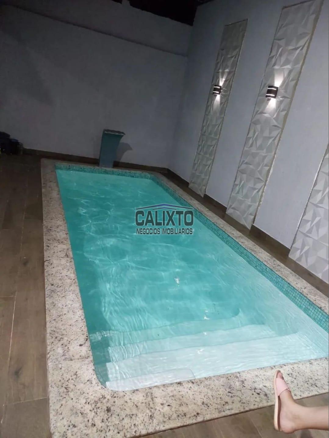 CASA BAIRRO LAGO AZUL