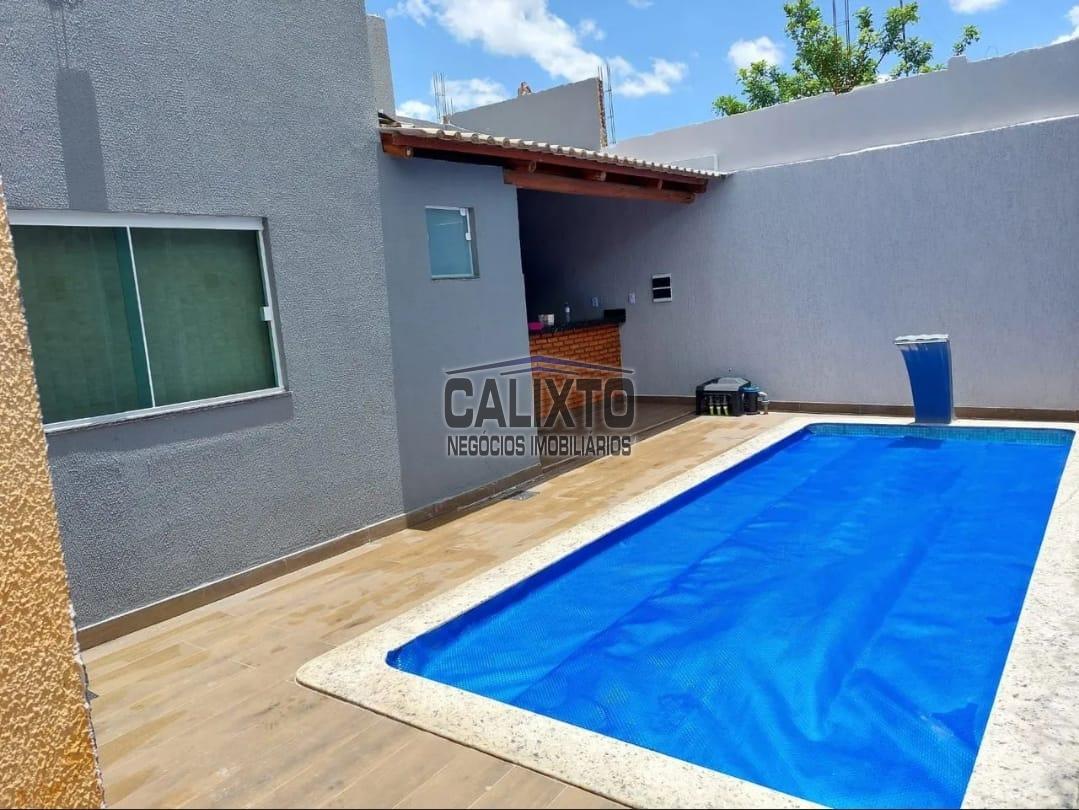 CASA BAIRRO LAGO AZUL