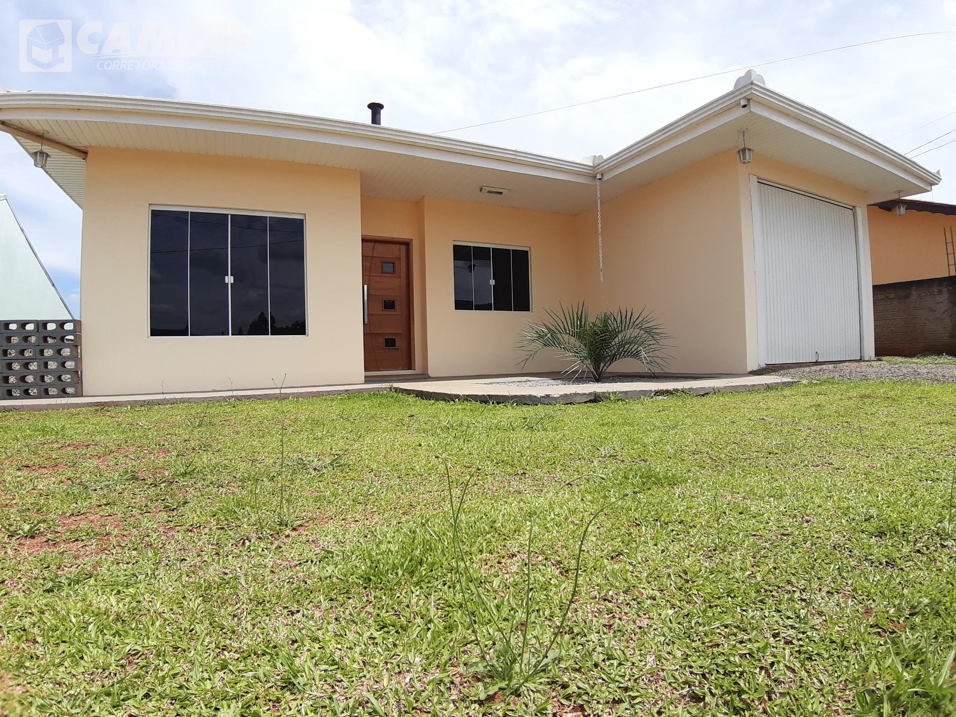 LINDA CASA COM ÓTIMO ACABAMENTO E LOCALIZAÇÃO - GENERAL CARNEIRO/PR