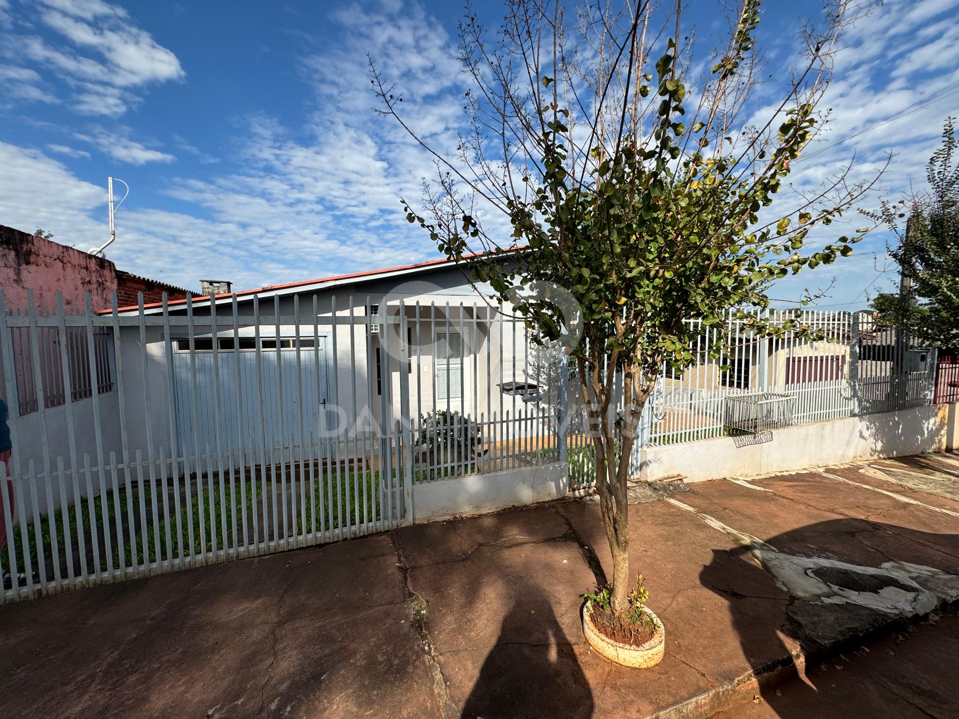 Casa em alvenaria à venda, BAIRRO INDUSTRIAL, IJUI - RS