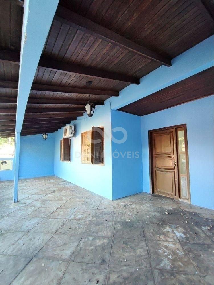 CASA À VENDA, 3 DORMITÓRIOS COM UMA SUÍTE, BAIRRO MODELO, IJUÍ...