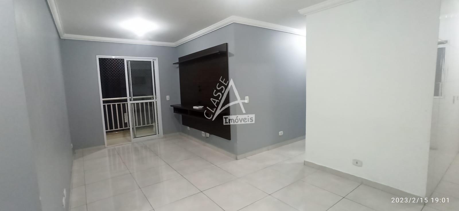 Apartamento recém reformado, 2 dorms à venda no Vila Falchi, M...