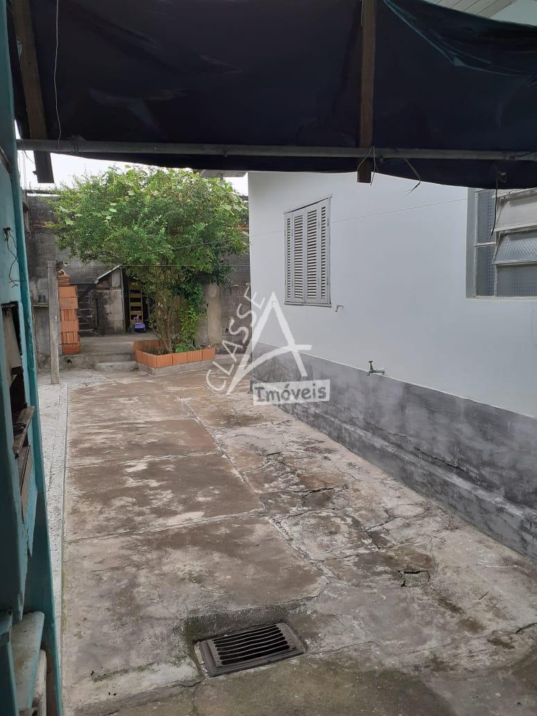 Vendo Excelente Terreno Totalmente plano com Casa Antiga na Vi...