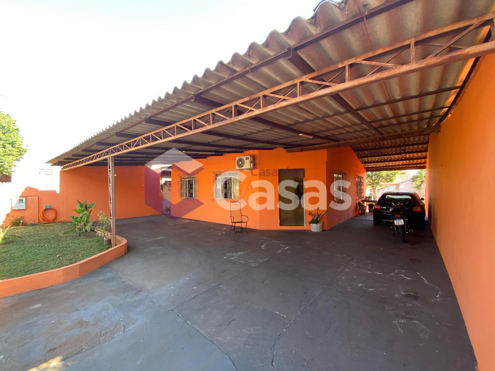 Casa à venda com 2 quartos, 150m² - Foto 1