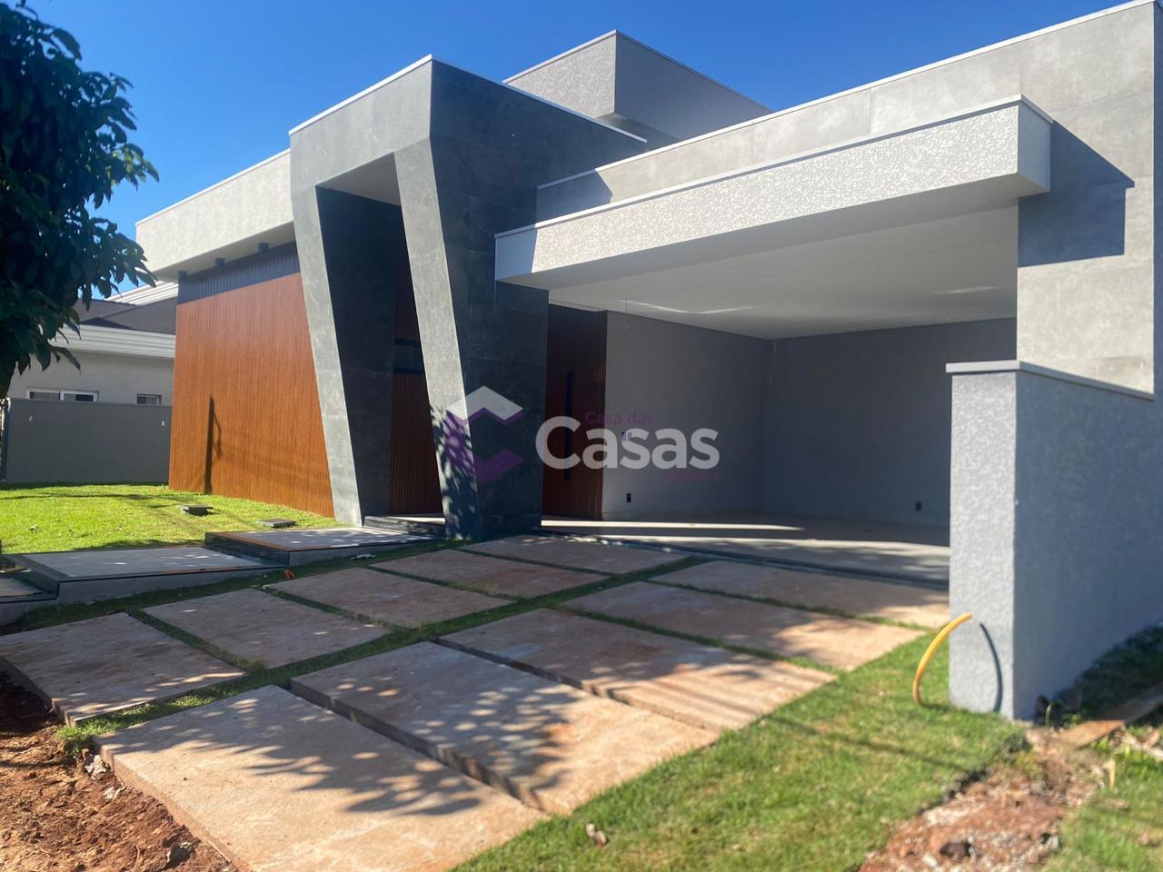 Casa de Condomínio à venda com 3 quartos, 319m² - Foto 1