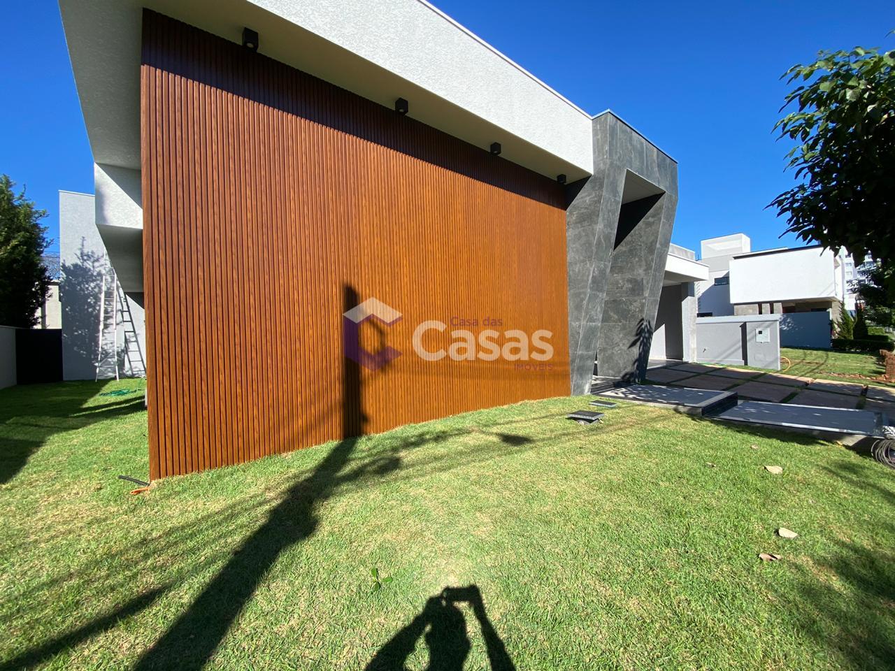 Casa de Condomínio à venda com 3 quartos, 319m² - Foto 3