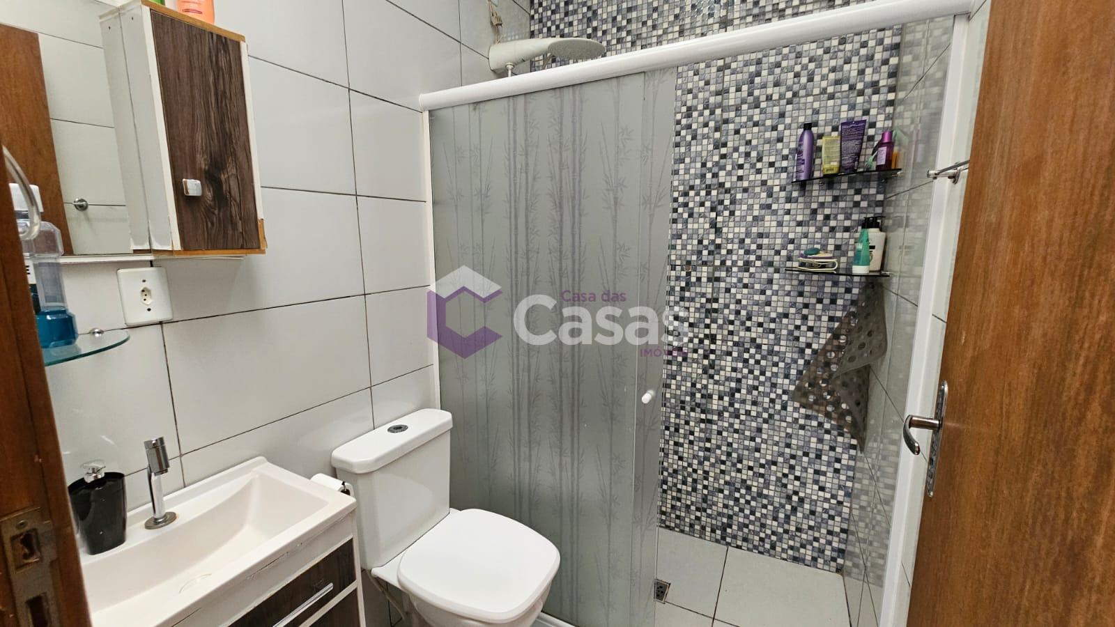 Casa à venda com 2 quartos, 60m² - Foto 8