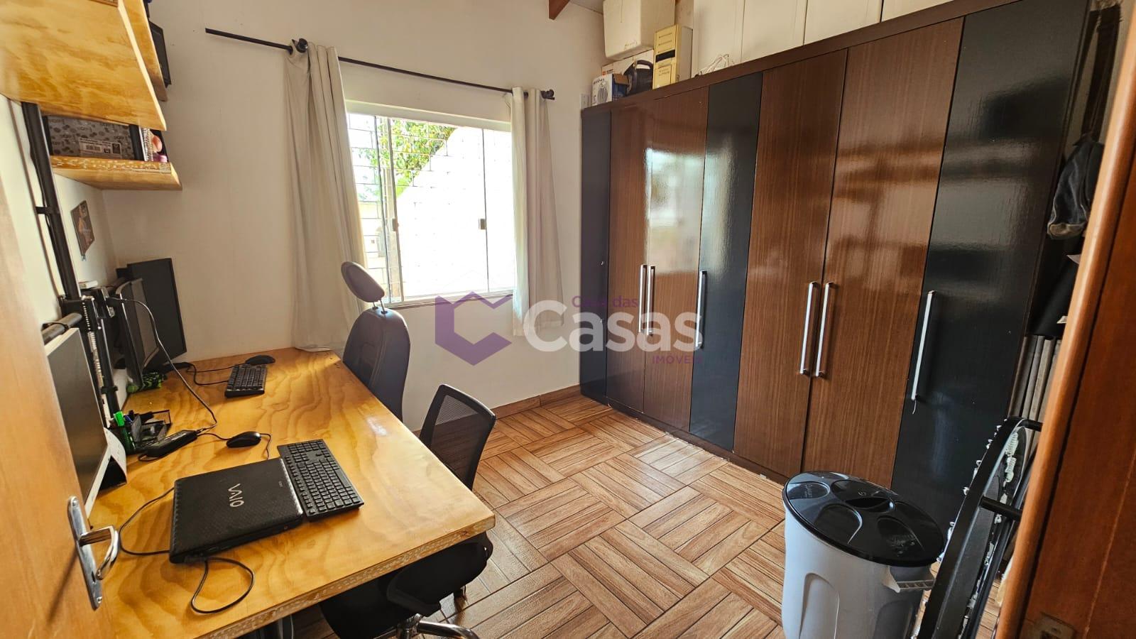 Casa à venda com 2 quartos, 60m² - Foto 9