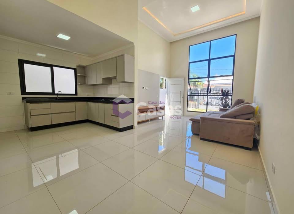 Casa à venda com 2 quartos, 92m² - Foto 4