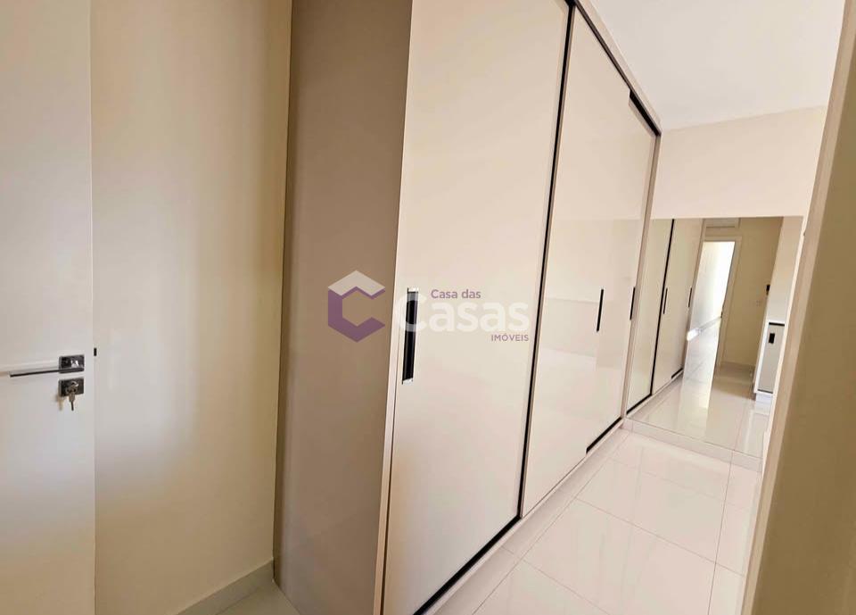 Casa à venda com 2 quartos, 92m² - Foto 11