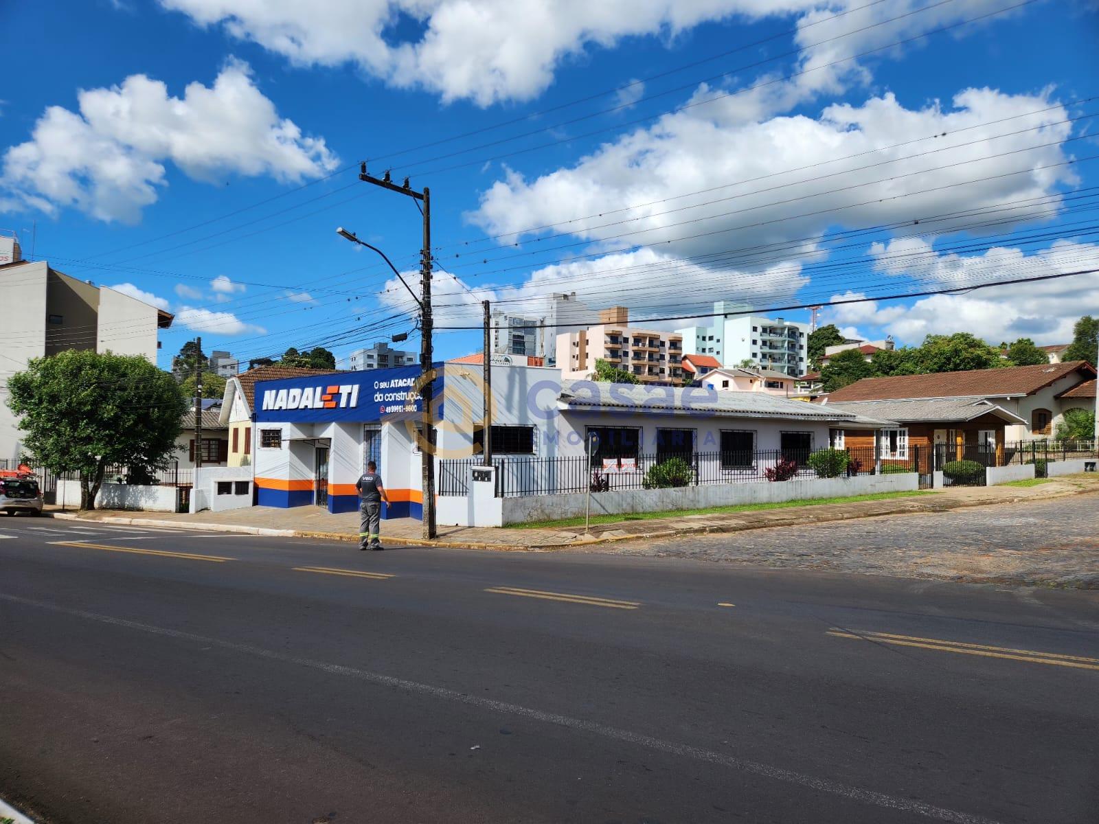 Sala Comercial com duas casas a venda