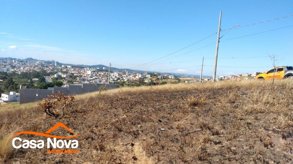 Lote 300m  á venda no loteamento Campo Belo em Barbacena MG