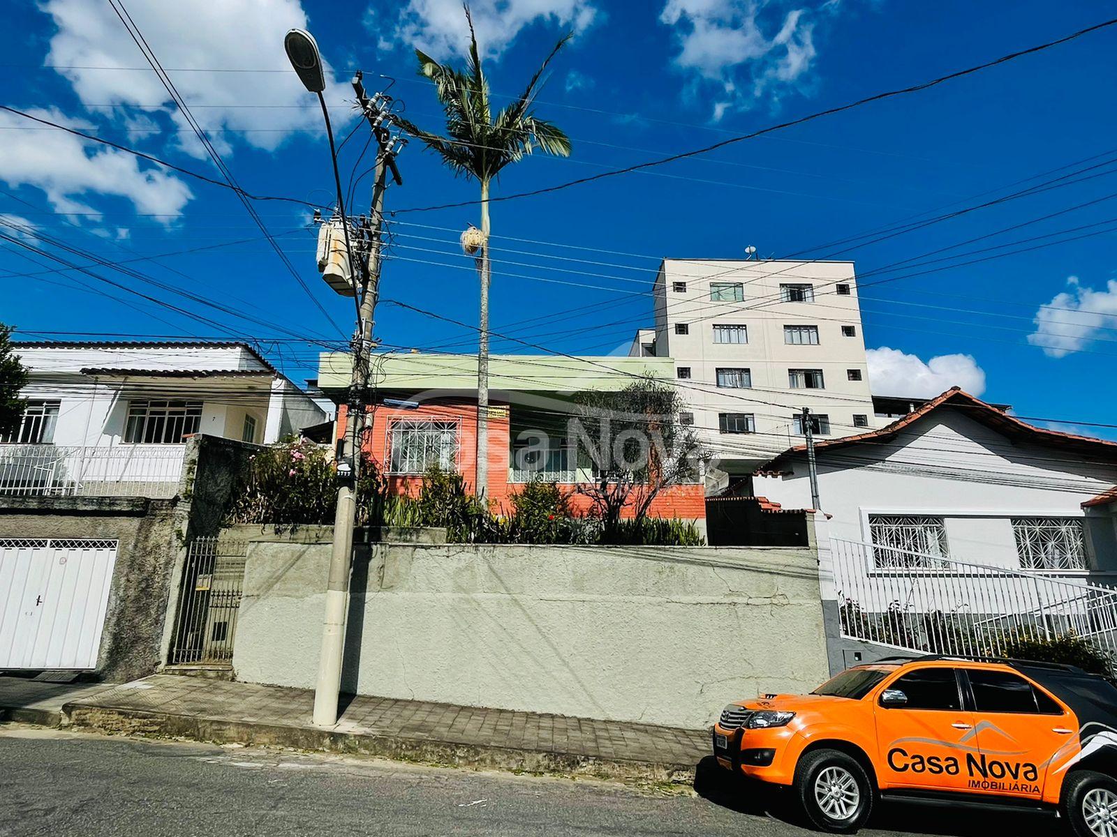 Casa 3 quartos à venda no Bairro São Geraldo em Barbacena - MG